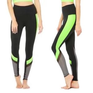 Alo Elevate leggings in Black/ Glowstick